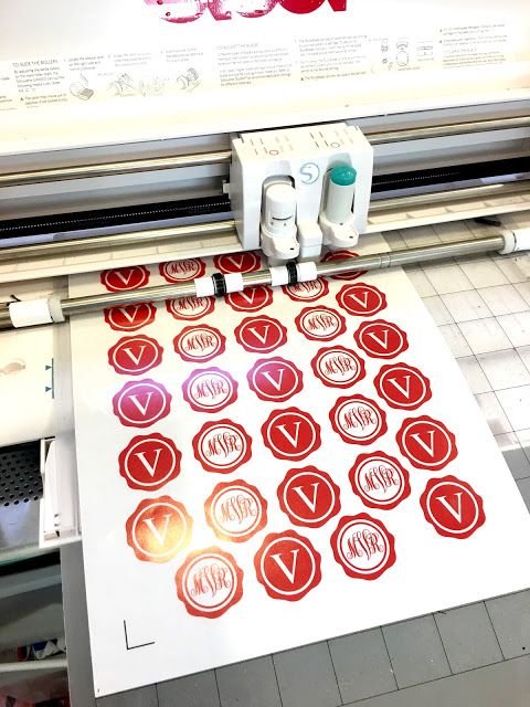 Plotter and sticker cutting services